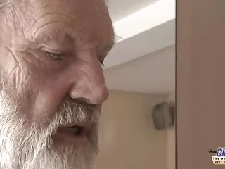 Seksi Sierra gest ceza için olmak anal fake taksi türkçe alt yazılı izle