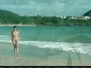 Küçük memeli kız film türkçe porno yakalandı ve açık havada becerdin